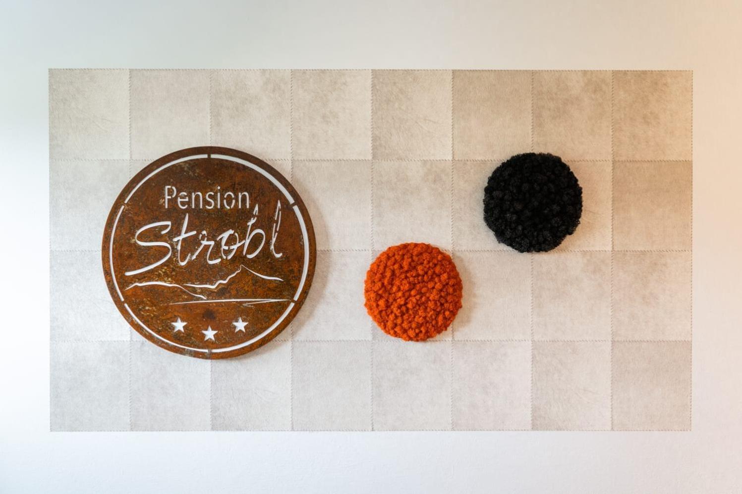 Pensión Strobl 3*